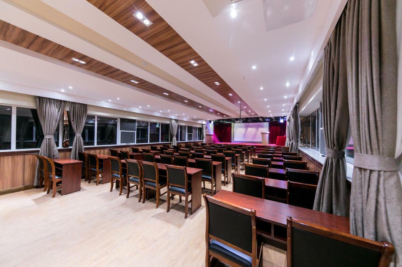 Hotel Ibis Nantong Qingnian Exterior foto